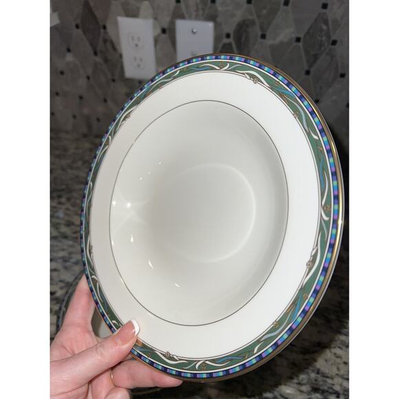 Mikasa Clarendon Rimmed Soup Bowls L3110 Set of 2 Gold Edge Fine China 8.5" Vtg - Picture 6 of 8